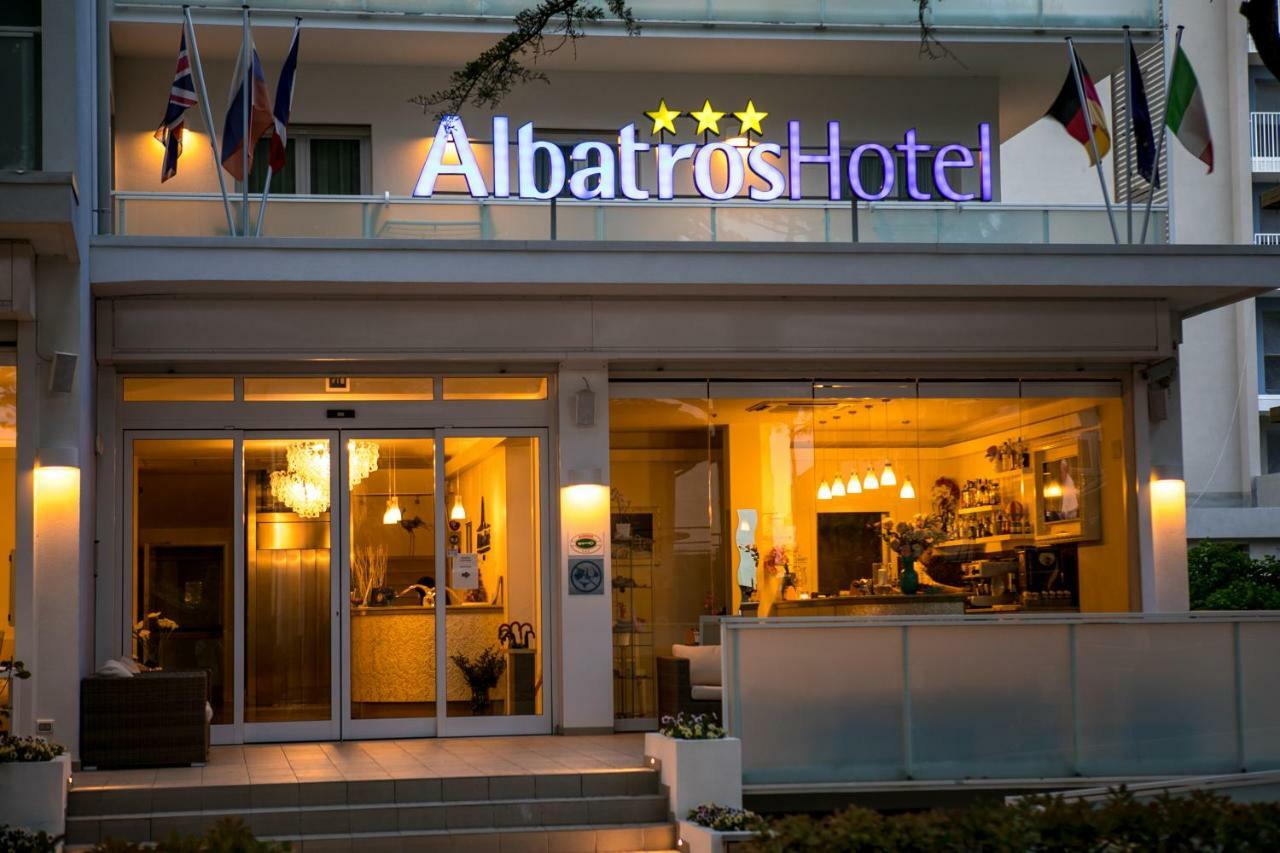 Hotel Albatros 리도 디 예솔로 외부 사진
